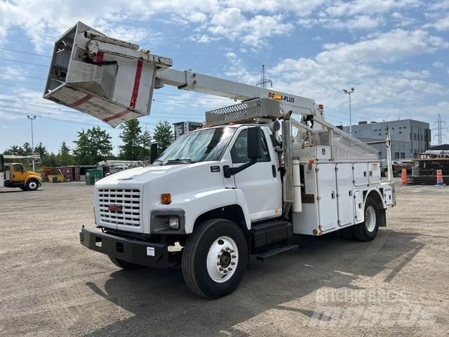 GMC C8500 Teherautóra szerelt emelők és állványok