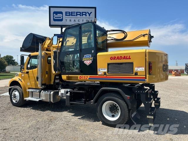 Gradall D152 Gumikerekes kotrók