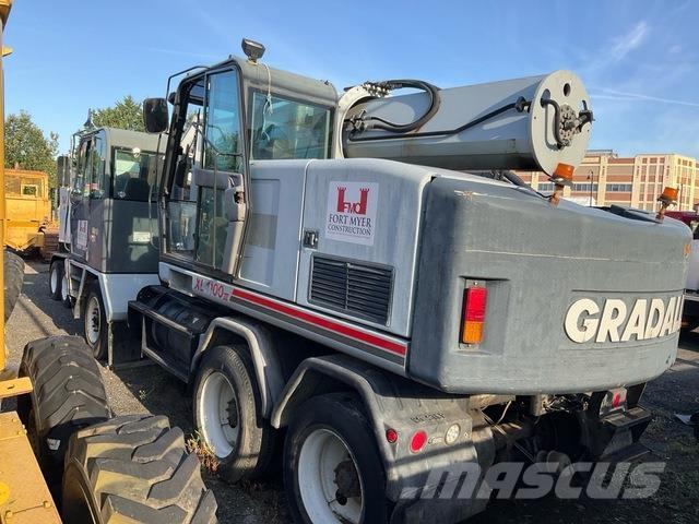 Gradall XL4100 Gumikerekes kotrók