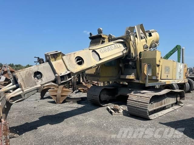 Gradall XL5210 Lánctalpas kotrók