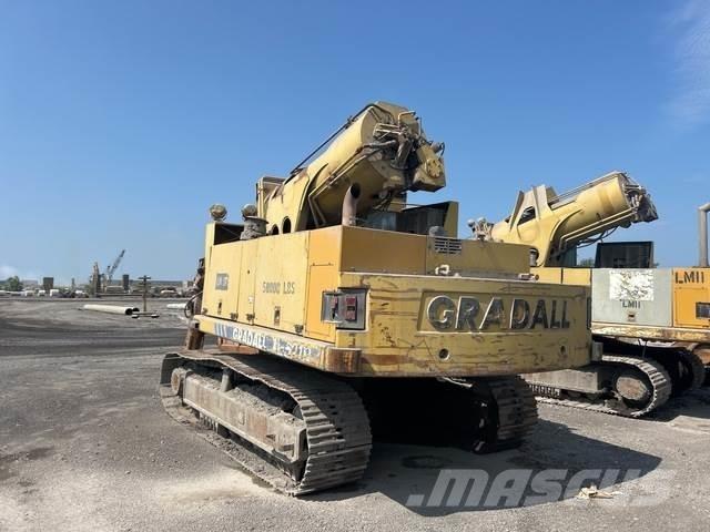 Gradall XL5210 Lánctalpas kotrók