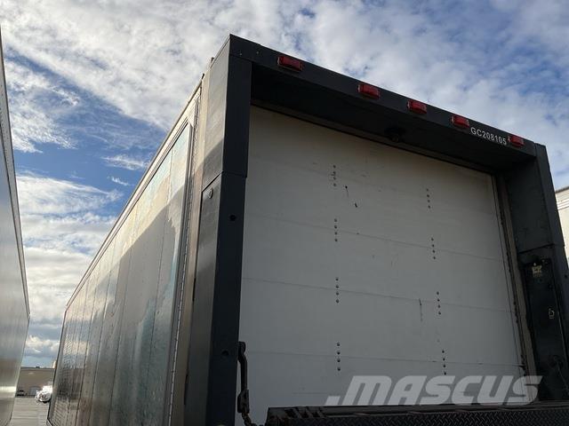 Great Dane  Dobozos pótkocsik