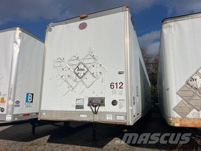 Great Dane  Dobozos pótkocsik