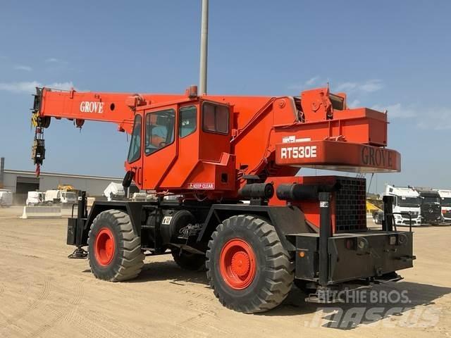 Grove RT530E Mobil daruk