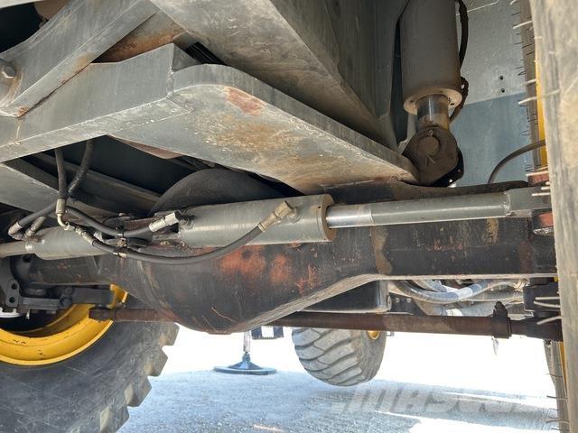 Grove RT700E Mobil daruk