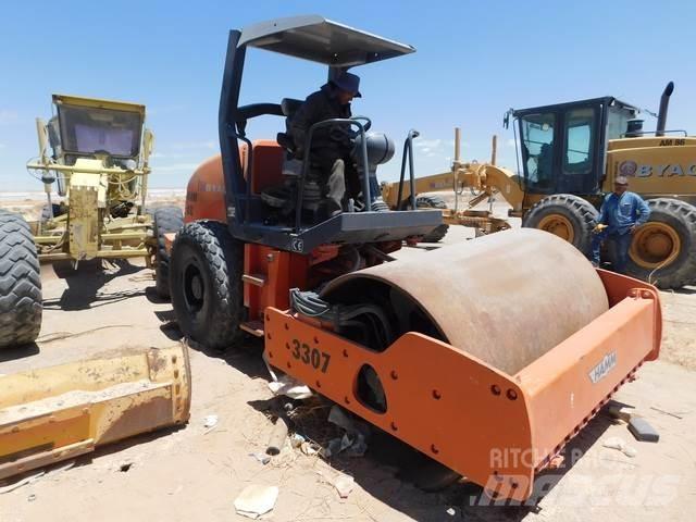 Hamm 3307 Egydobos hengerek
