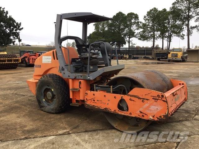 Hamm 3307 Egydobos hengerek