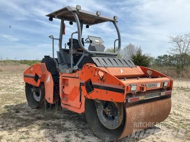 Hamm HD110HV Ikerdobos hengerek