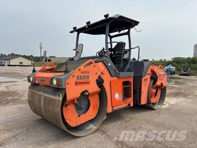 Hamm HD120 Ikerdobos hengerek