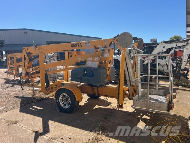 Haulotte 4527A Pótkocsira szerelt emelők és állványok