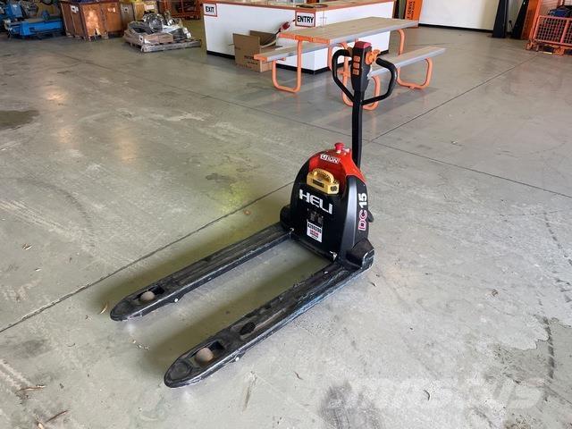 Heli CBD15J Raklapozó berendezések