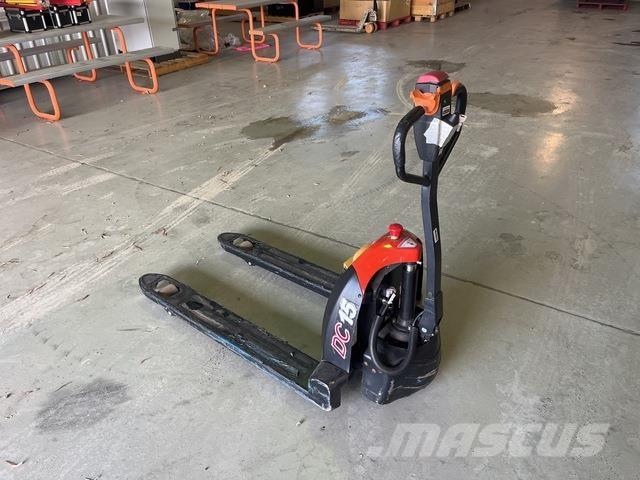 Heli CBD15J Raklapozó berendezések