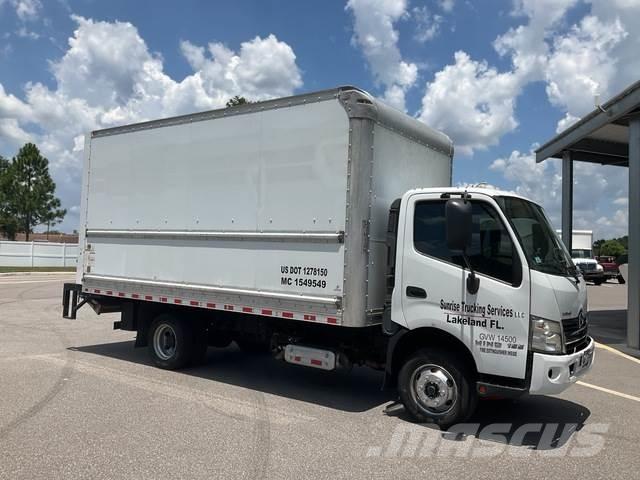 Hino 155 Dobozos teherautók