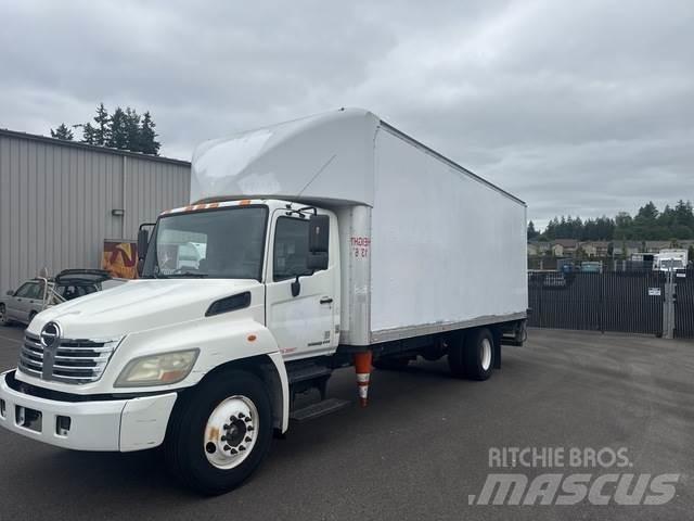Hino 258 Dobozos teherautók
