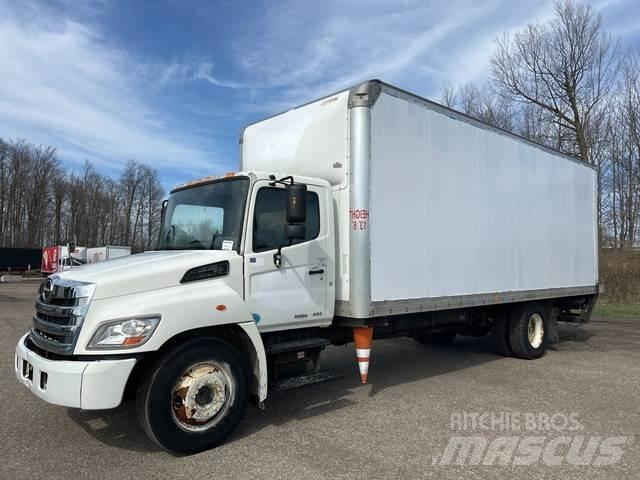 Hino 268 Dobozos teherautók