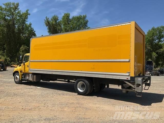 Hino 268 Dobozos teherautók