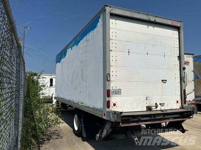 Hino 268 Dobozos teherautók