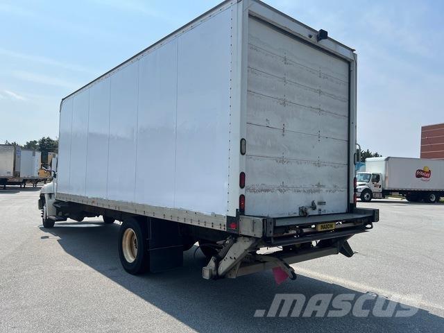 Hino 268 Dobozos teherautók
