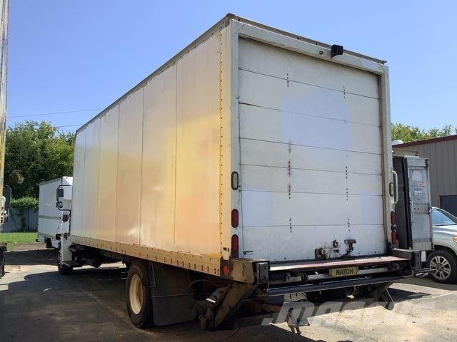 Hino 268 Dobozos teherautók