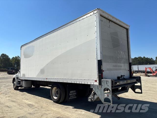 Hino 268 Dobozos teherautók