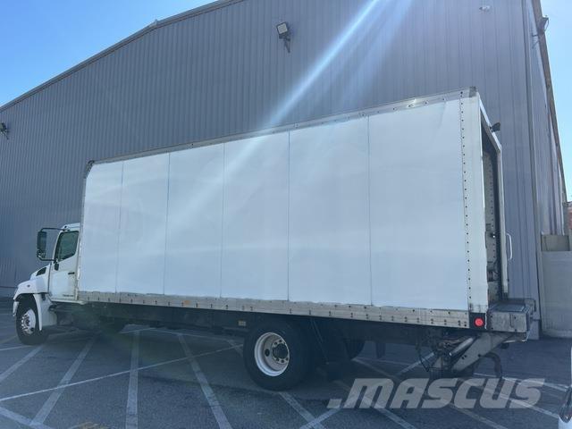 Hino 268 Dobozos teherautók