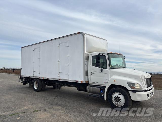 Hino 268 Dobozos teherautók