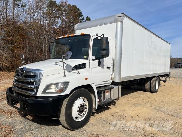 Hino 269 Dobozos teherautók