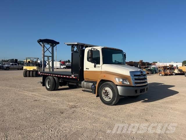 Hino 338 Közúti karbantartó haszongépek