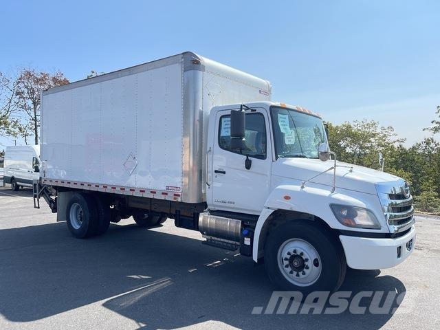 Hino 338 Dobozos teherautók