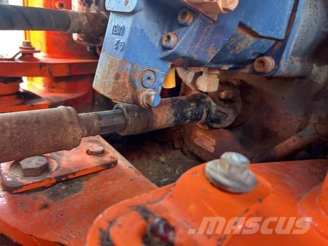 Hitachi ZW120 Gumikerekes homlokrakodók