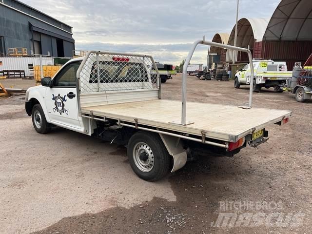 Holden Rodeo Kis teherszállító/Platós kocsi
