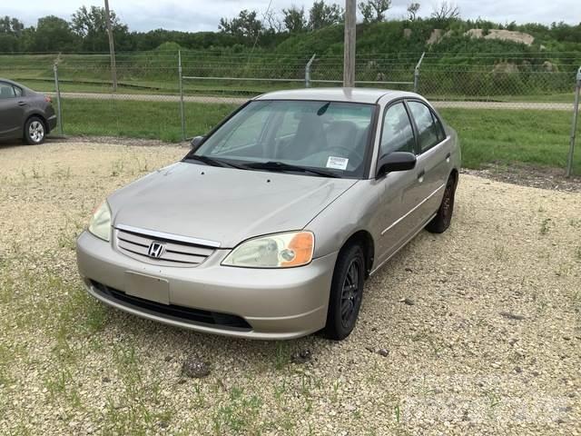 Honda Civic LX Kistehergépjárművek