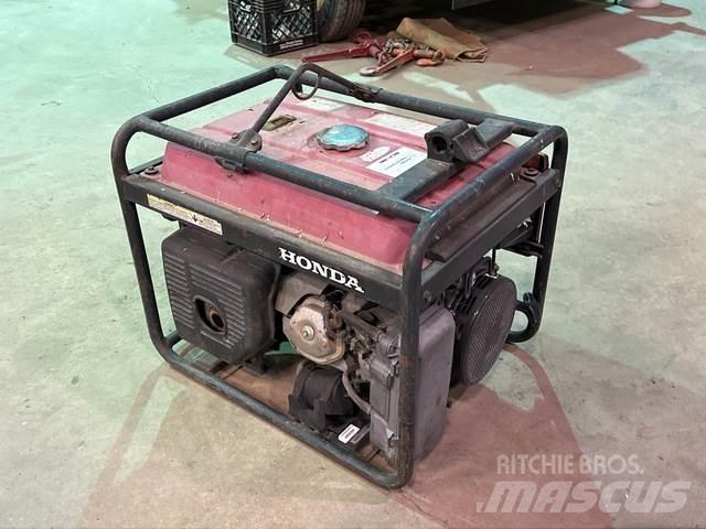Honda EB6500X Dízel áramfejlesztők