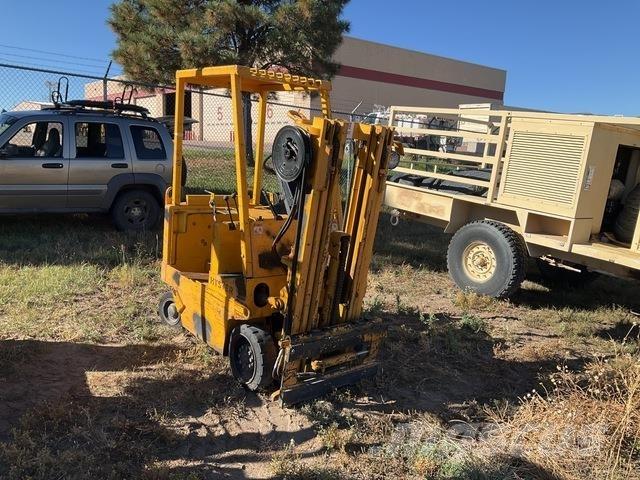 Hyster E25XL Elektromos targoncák