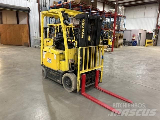 Hyster E50XN Elektromos targoncák