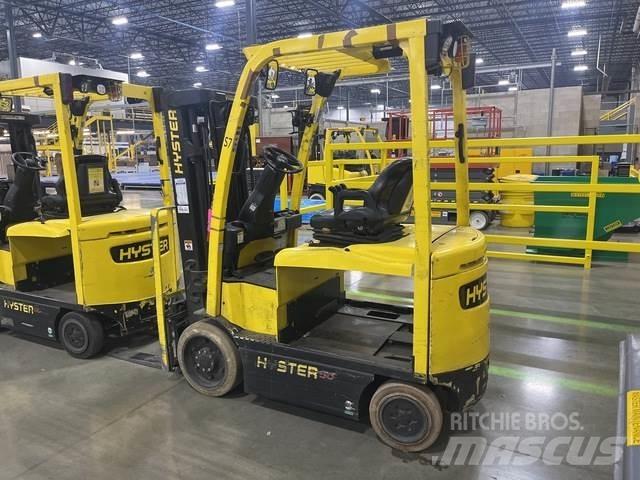Hyster E50XN Elektromos targoncák