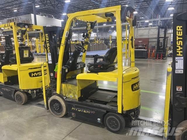 Hyster E50XN Elektromos targoncák