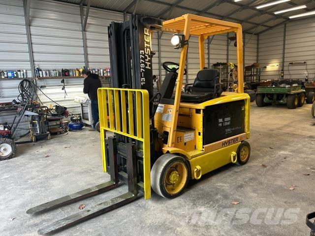 Hyster E65Z-40 Elektromos targoncák