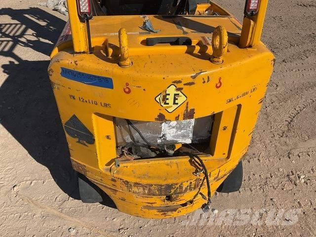 Hyster E65Z-40 Elektromos targoncák