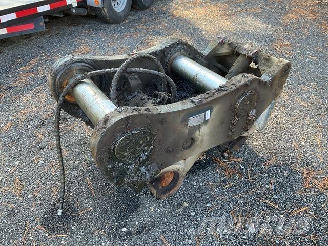 Hyundai EQD45 Markolók