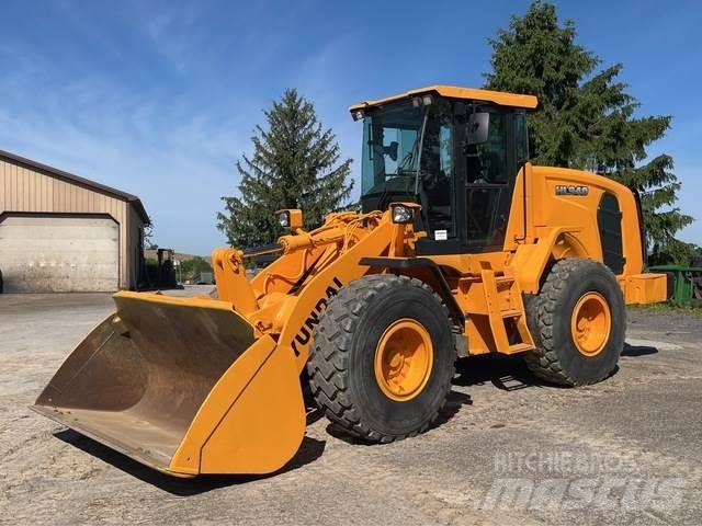 Hyundai HL940 Gumikerekes homlokrakodók