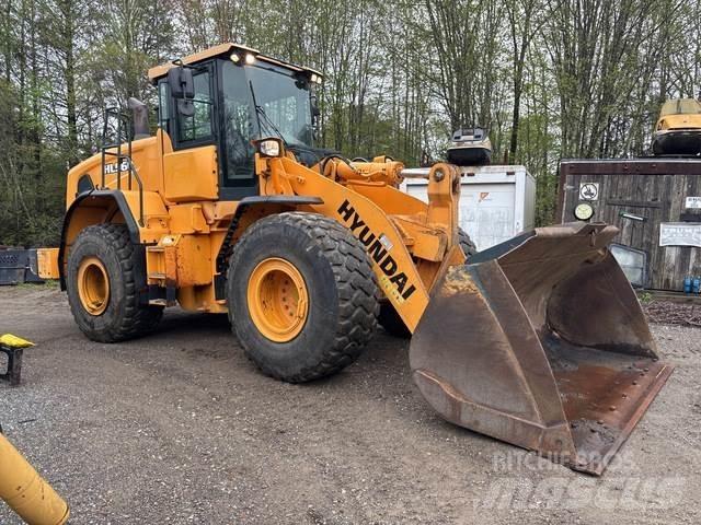 Hyundai HL960 Gumikerekes homlokrakodók