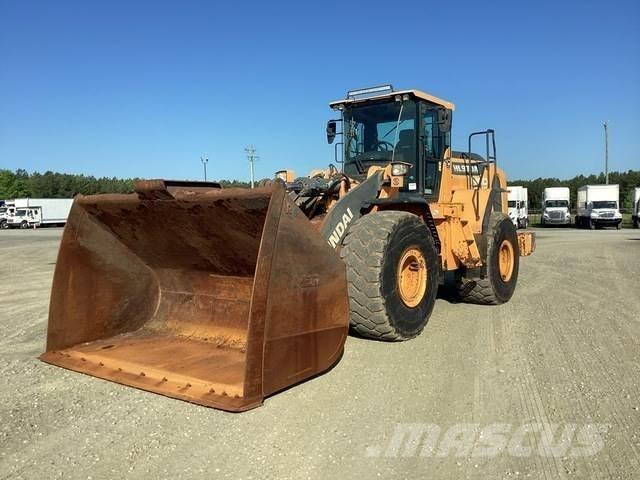 Hyundai HL970A Gumikerekes homlokrakodók