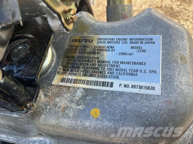 Isuzu C240 Motorok