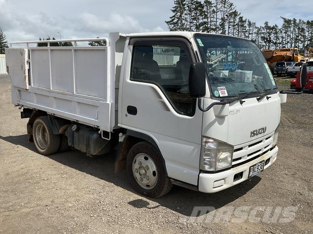 Isuzu ELF Billenő teherautók