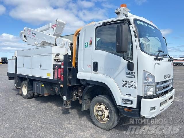 Isuzu FRR600 Teherautóra szerelt emelők és állványok