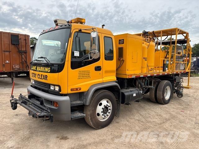 Isuzu FTR Közúti karbantartó haszongépek