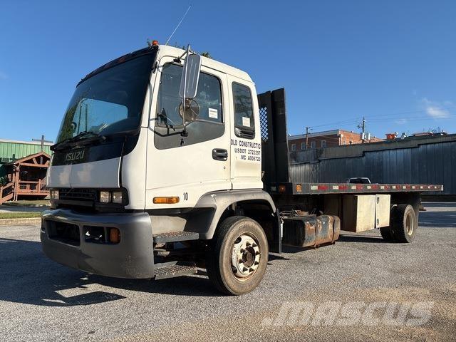 Isuzu FTR Platós / Ponyvás teherautók