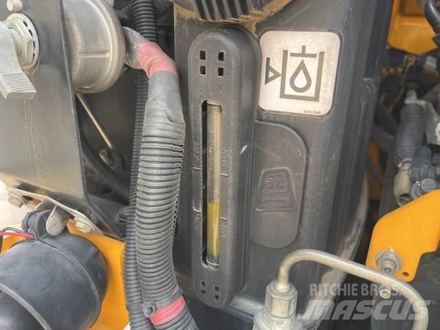 JCB 135 HD Kompaktrakodók