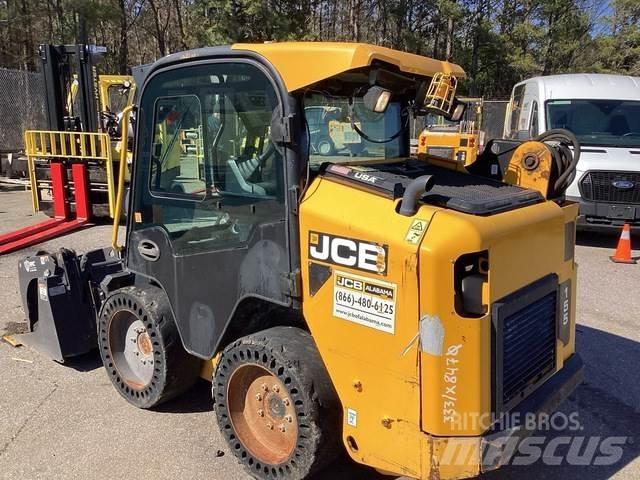 JCB 155 Kompaktrakodók
